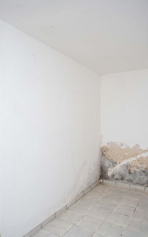 Casa à venda com 304m², 3 quartos e 4 vagasQuarto 1 Casa 2