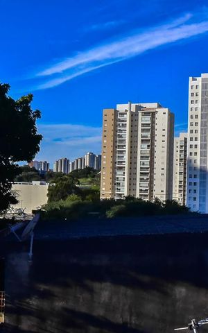 Casa à venda com 143m², 5 quartos e 2 vagas Casa à venda com 143m², 5 quartos e 2 vagasVista do Quarto 1 da Casa 3