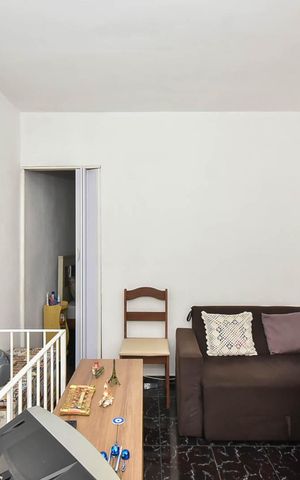 Casa à venda com 143m², 5 quartos e 2 vagas Casa à venda com 143m², 5 quartos e 2 vagasSala da Casa 2