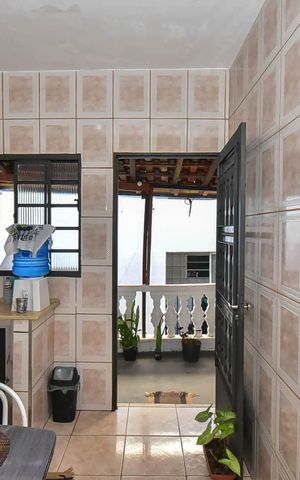 Casa à venda com 143m², 5 quartos e 2 vagas Casa à venda com 143m², 5 quartos e 2 vagasCozinha da Casa 1