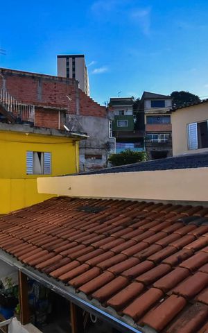 Casa à venda com 143m², 5 quartos e 2 vagas Casa à venda com 143m², 5 quartos e 2 vagasVista da Sala da Casa 2