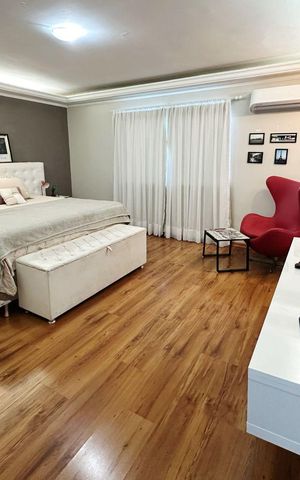Casa de condomínio para alugar com 566m², 3 quartos e 6 vagasSuíte 1