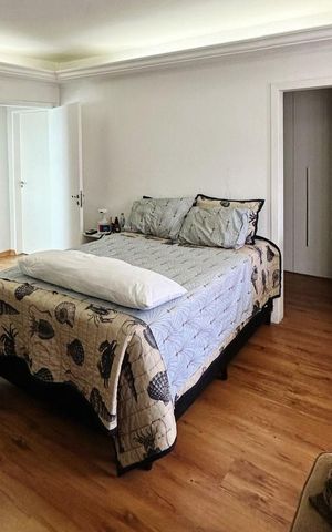 Casa de condomínio para alugar com 566m², 3 quartos e 6 vagasSuíte 2