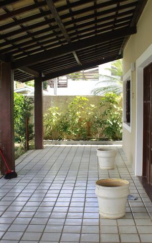 Casa de condomínio para alugar com 390m², 4 quartos e 4 vagas Casa de condomínio para alugar com 390m², 4 quartos e 4 vagasCorredor