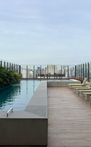 Studio à venda com 26m², 1 quarto e sem vaga Studio à venda com 26m², 1 quarto e sem vagaÁrea comum - Piscina