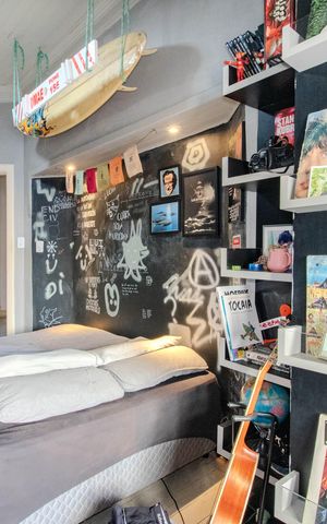Casa à venda com 199m², 3 quartos e sem vaga Casa à venda com 199m², 3 quartos e sem vagaQuarto 1
