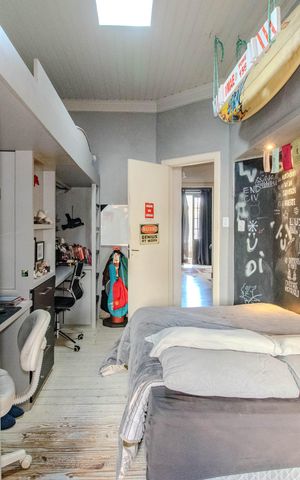 Casa à venda com 199m², 3 quartos e sem vaga Casa à venda com 199m², 3 quartos e sem vagaQuarto 1