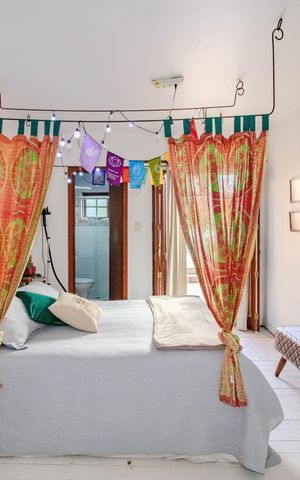 Casa à venda com 199m², 3 quartos e sem vaga Casa à venda com 199m², 3 quartos e sem vagaSuíte