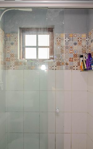 Casa à venda com 199m², 3 quartos e sem vaga Casa à venda com 199m², 3 quartos e sem vagaBanheiro da Suíte