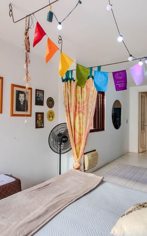 Casa à venda com 199m², 3 quartos e sem vaga Casa à venda com 199m², 3 quartos e sem vagaSuíte