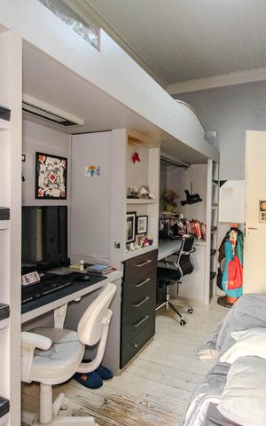 Casa à venda com 199m², 3 quartos e sem vaga Casa à venda com 199m², 3 quartos e sem vagaQuarto 1