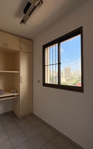 Apartamento à venda com 122m², 4 quartos e 1 vaga Apartamento à venda com 122m², 4 quartos e 1 vagaQuarto de serviço