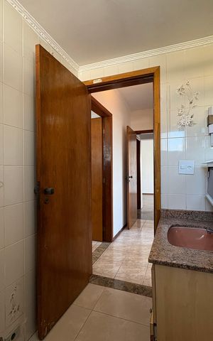 Apartamento à venda com 122m², 4 quartos e 1 vaga Apartamento à venda com 122m², 4 quartos e 1 vagaBanheiro