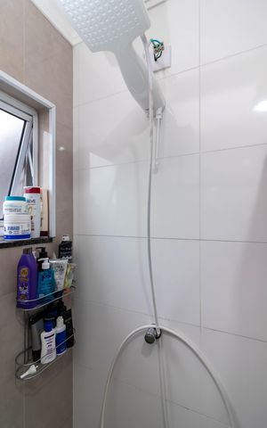 Casa de condomínio à venda com 65m², 2 quartos e 1 vaga Casa de condomínio à venda com 65m², 2 quartos e 1 vagaBanheiro 1