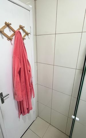 Casa de condomínio à venda com 120m², 3 quartos e 2 vagasBanheiro