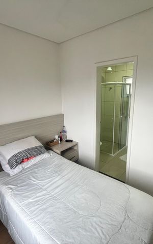 Casa de condomínio à venda com 120m², 3 quartos e 2 vagasSuíte