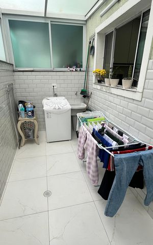 Casa de condomínio à venda com 120m², 3 quartos e 2 vagasÁrea de Serviço
