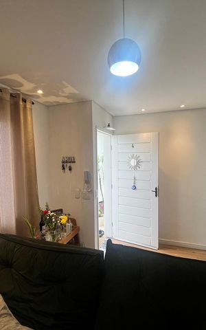 Casa de condomínio à venda com 120m², 3 quartos e 2 vagasSala