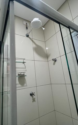 Casa de condomínio à venda com 120m², 3 quartos e 2 vagasBanheiro da Suíte