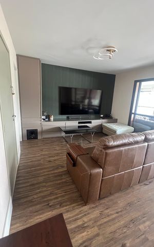 Apartamento à venda com 220m², 4 quartos e 4 vagas