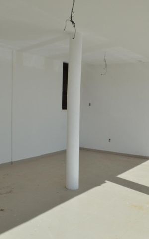 Casa de condomínio à venda com 198m², 3 quartos e 5 vagas Casa de condomínio à venda com 198m², 3 quartos e 5 vagasÁrea comum