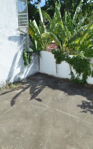 Casa de condomínio à venda com 198m², 3 quartos e 5 vagas Casa de condomínio à venda com 198m², 3 quartos e 5 vagasQuintal