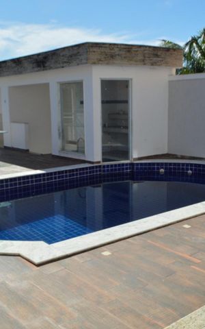 Casa de condomínio à venda com 198m², 3 quartos e 5 vagas Casa de condomínio à venda com 198m², 3 quartos e 5 vagasÁrea comum