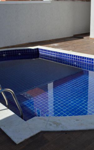 Casa de condomínio à venda com 198m², 3 quartos e 5 vagas Casa de condomínio à venda com 198m², 3 quartos e 5 vagasÁrea comum
