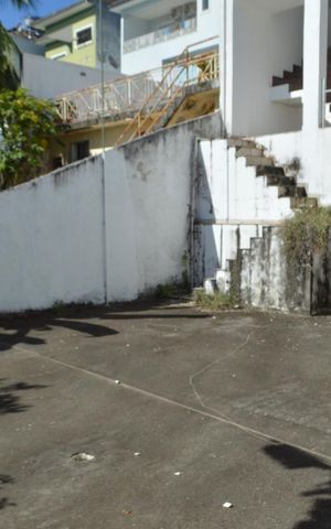 Casa de condomínio à venda com 198m², 3 quartos e 5 vagas Casa de condomínio à venda com 198m², 3 quartos e 5 vagasQuintal