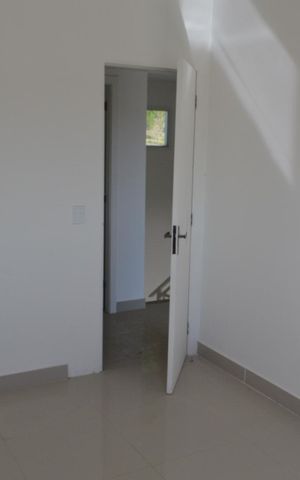 Casa de condomínio à venda com 198m², 3 quartos e 5 vagas Casa de condomínio à venda com 198m², 3 quartos e 5 vagasQuarto 3