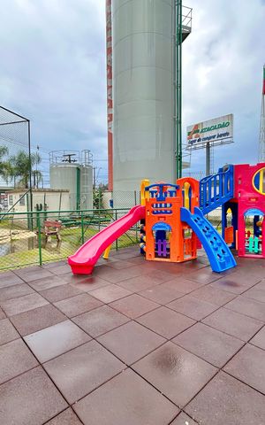 Apartamento à venda com 40m², 2 quartos e 1 vaga Apartamento à venda com 40m², 2 quartos e 1 vagaÁrea comum - Playground