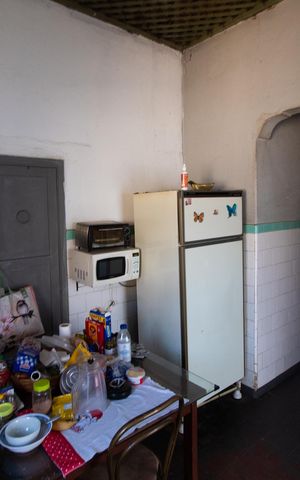 Casa à venda com 550m², 3 quartos e 5 vagas Casa à venda com 550m², 3 quartos e 5 vagasCOZINHA