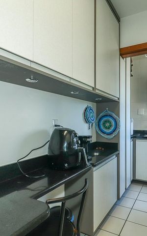 Apartamento à venda com 239m², 3 quartos e 2 vagasCozinha 