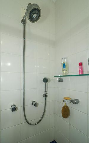 Apartamento à venda com 239m², 3 quartos e 2 vagasBanheiro Social