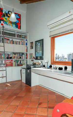 Apartamento à venda com 239m², 3 quartos e 2 vagasEscritório