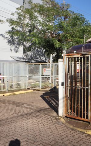 Apartamento à venda com 40m², 2 quartos e 1 vagaFachada e portaria