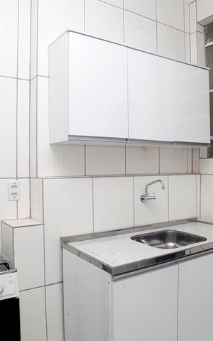 Apartamento à venda com 57m², 1 quarto e sem vagaCozinha e Área de Serviço