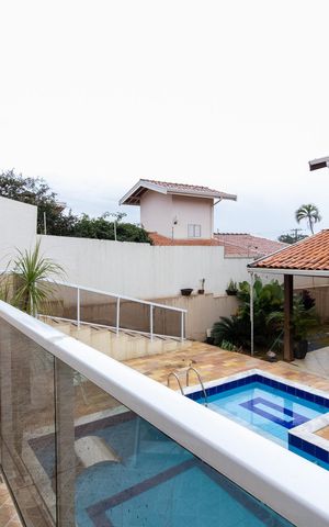Casa à venda com 256m², 3 quartos e 4 vagasÁrea comum