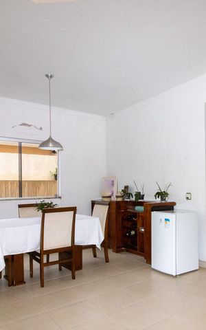 Casa à venda com 256m², 3 quartos e 4 vagasSala