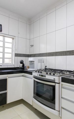 Casa à venda com 256m², 3 quartos e 4 vagasCozinha