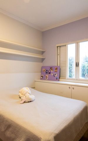 Casa à venda com 256m², 3 quartos e 4 vagasQuarto 