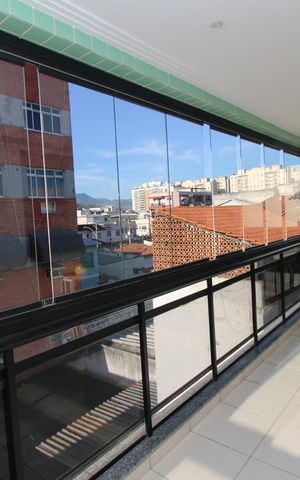 Apartamento à venda com 95m², 3 quartos e 1 vagaVaranda