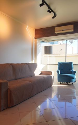 Apartamento à venda com 107m², 2 quartos e sem vagaSala