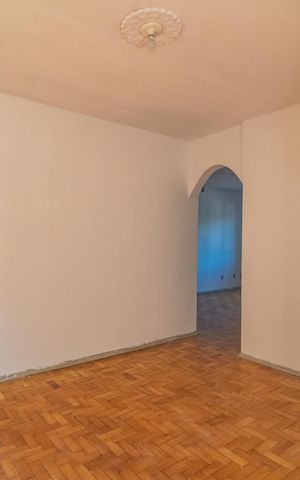 Apartamento à venda com 164m², 4 quartos e 2 vagas Apartamento à venda com 164m², 4 quartos e 2 vagasSala 2