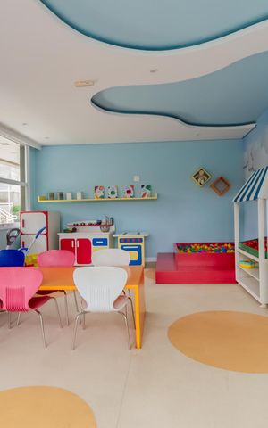 Apartamento à venda com 70m², 2 quartos e 2 vagas Apartamento à venda com 70m², 2 quartos e 2 vagasÁrea comum - Brinquedoteca