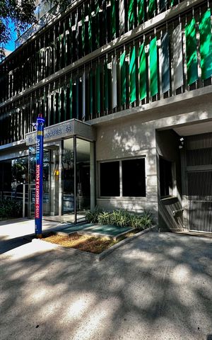Apartamento à venda com 141m², 3 quartos e 2 vagas Apartamento à venda com 141m², 3 quartos e 2 vagasFachada