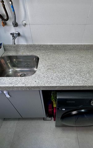 Apartamento à venda com 141m², 3 quartos e 2 vagas Apartamento à venda com 141m², 3 quartos e 2 vagasÁrea de Serviço