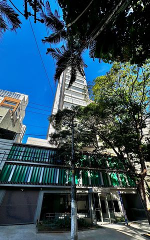Apartamento à venda com 141m², 3 quartos e 2 vagas Apartamento à venda com 141m², 3 quartos e 2 vagasFachada