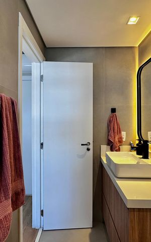 Apartamento à venda com 141m², 3 quartos e 2 vagas Apartamento à venda com 141m², 3 quartos e 2 vagasBanheiro Suíte 3