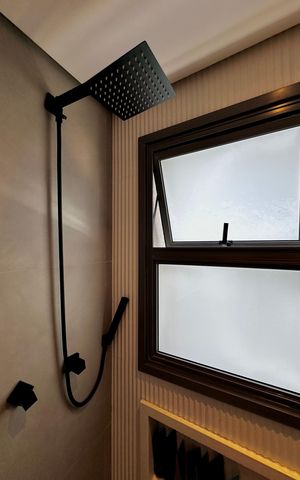 Apartamento à venda com 141m², 3 quartos e 2 vagas Apartamento à venda com 141m², 3 quartos e 2 vagasBanheiro Suíte 3